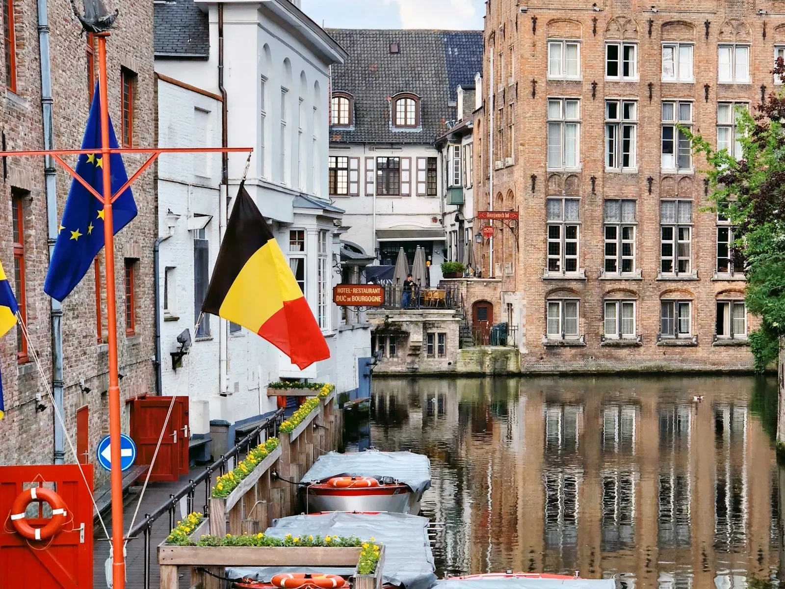Verhuizen naar België — internationale verhuizing
